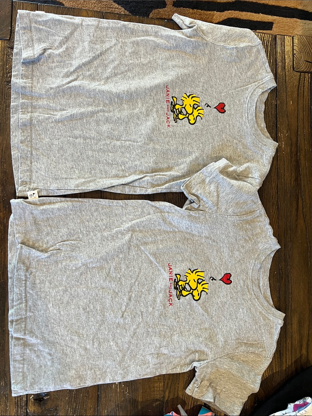 Janie and Jack Peanuts kids tee, size 8; unisex